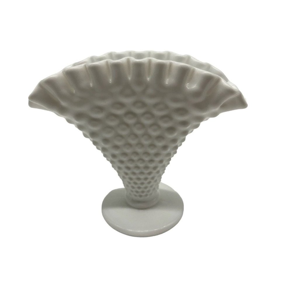 Fenton Vintage Vase White Fan Shaped Hobnail Milk Glass Ruffled Miniature 5.5"